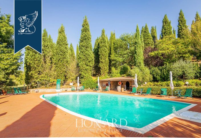 Image No.19-22 Bed Villa for sale