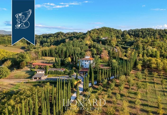 Image No.49-22 Bed Villa for sale