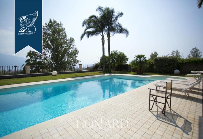 Image No.11-4 Bed Villa for sale