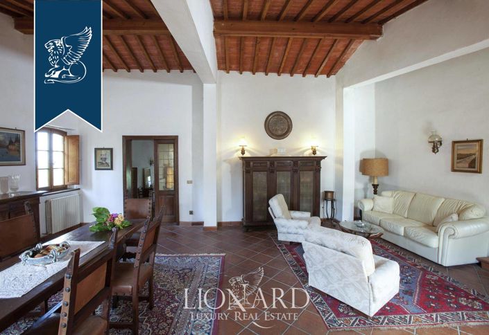 Image No.23-6 Bed Country House for sale