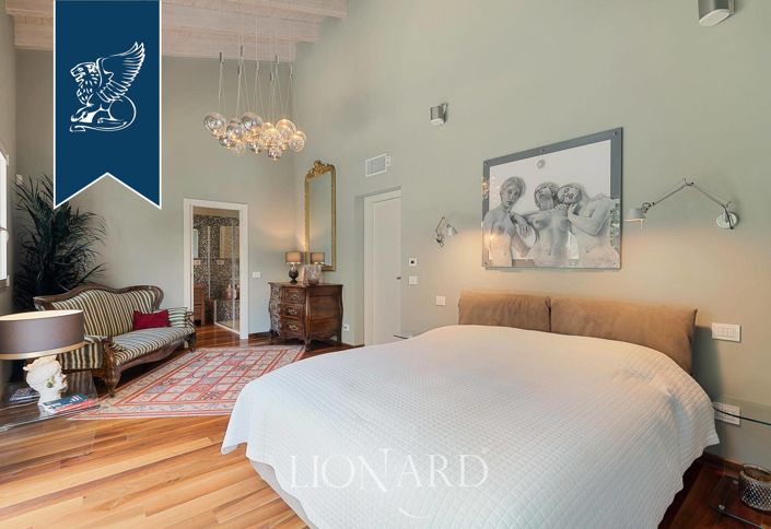 Image No.18-6 Bed Villa for sale