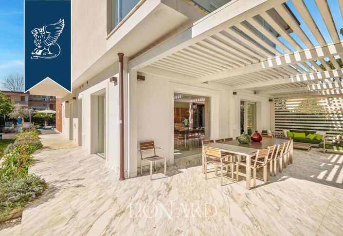 Image No.7-6 Bed Villa for sale