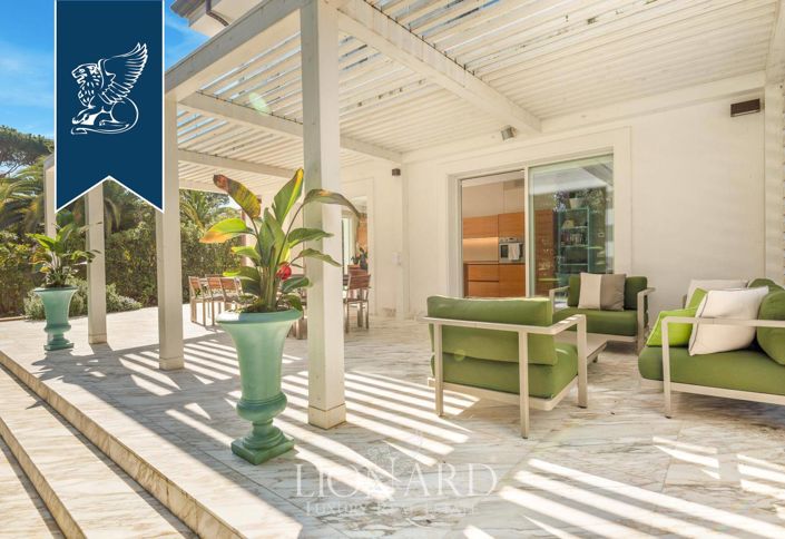 Image No.8-6 Bed Villa for sale