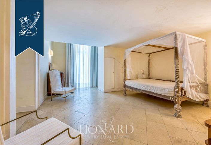 Image No.15-5 Bed Hotel for sale