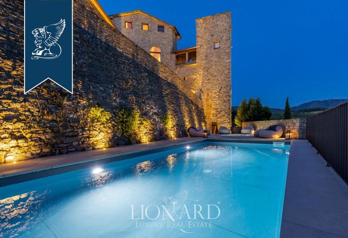 Image No.20-14 Bed Property for sale