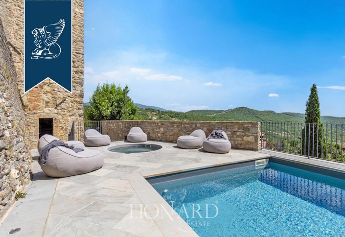 Image No.8-14 Bed Property for sale