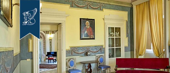 Image No.57-27 Bed Property for sale