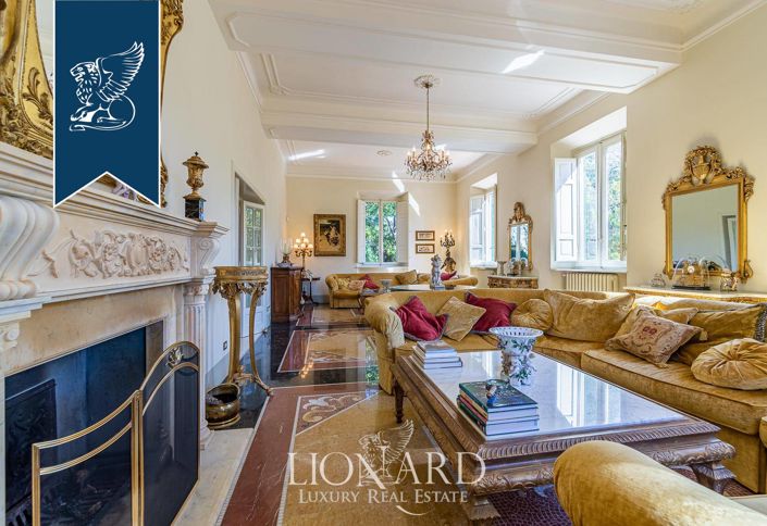 Image No.45-5 Bed Villa for sale