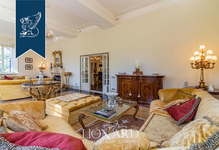 Image No.48-5 Bed Villa for sale