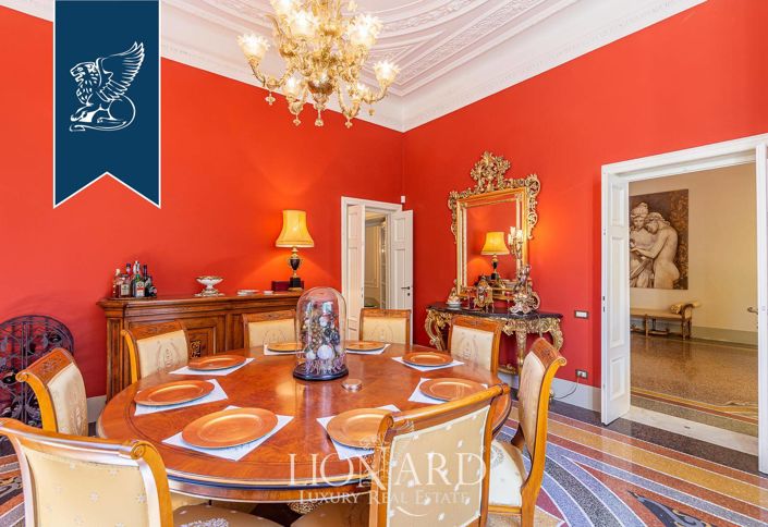 Image No.49-5 Bed Villa for sale