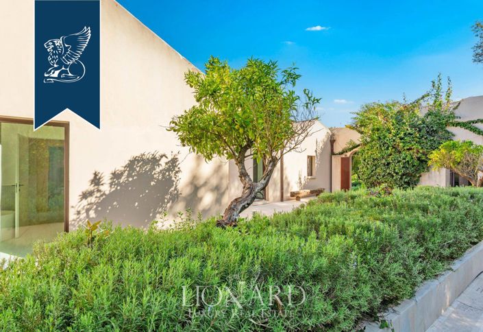 Image No.13-4 Bed Villa for sale