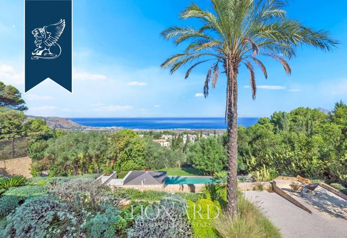 Image No.3-4 Bed Villa for sale