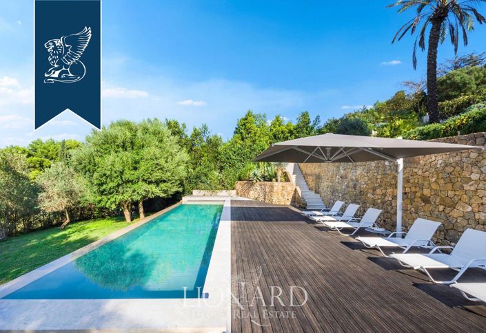 Image No.4-4 Bed Villa for sale