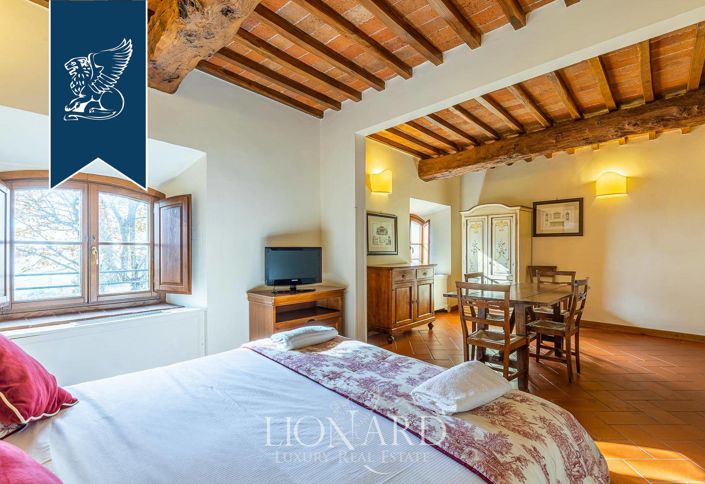 Image No.19-27 Bed Hotel for sale