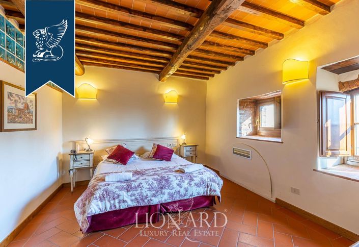 Image No.21-27 Bed Hotel for sale