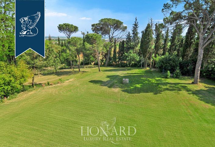 Image No.5-11 Bed Villa for sale