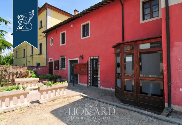 Image No.7-11 Bed Villa for sale