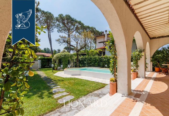 Image No.16-5 Bed Villa for sale