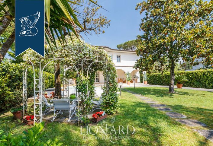 Image No.7-5 Bed Villa for sale