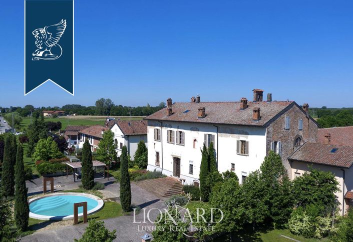 Image No.23-10 Bed Villa for sale