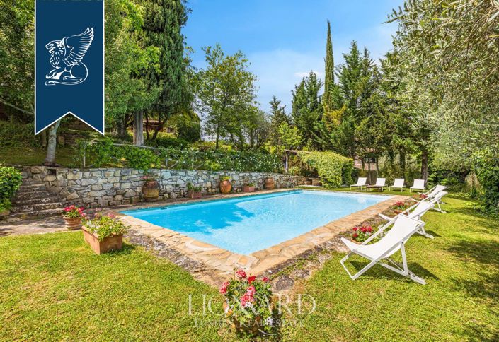 Image No.6-12 Bed Villa for sale