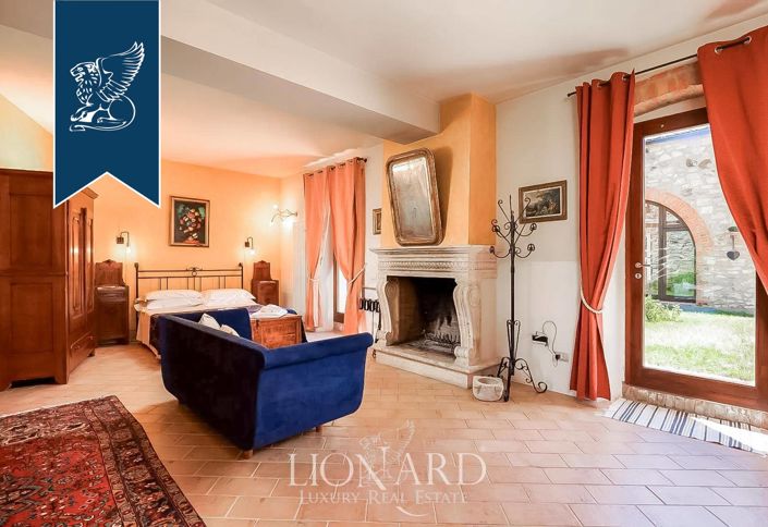 Image No.15-9 Bed Villa for sale