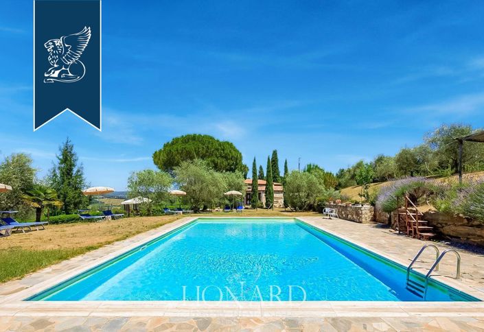 Image No.2-9 Bed Villa for sale