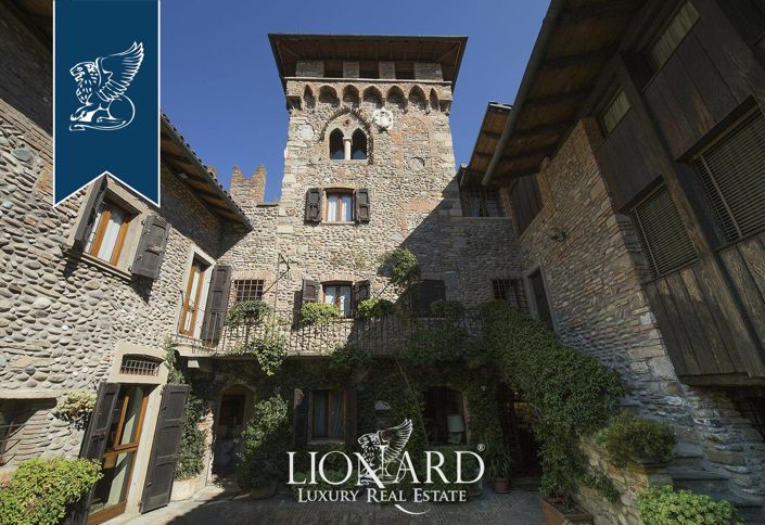 Image No.19-4 Bed Property for sale