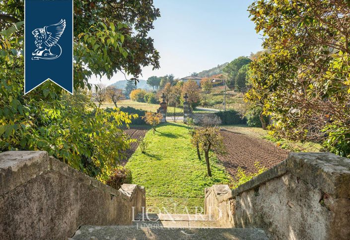 Image No.17-Villa for sale