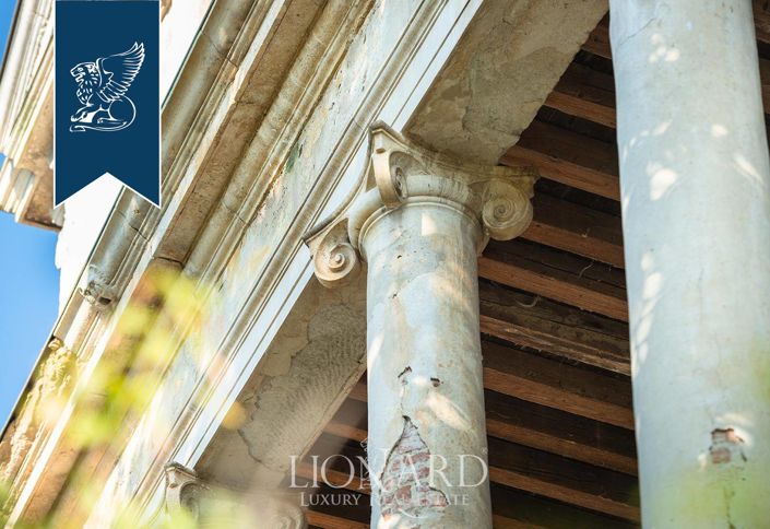 Image No.24-Villa for sale