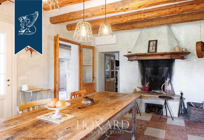 Image No.18-5 Bed Farmhouse for sale