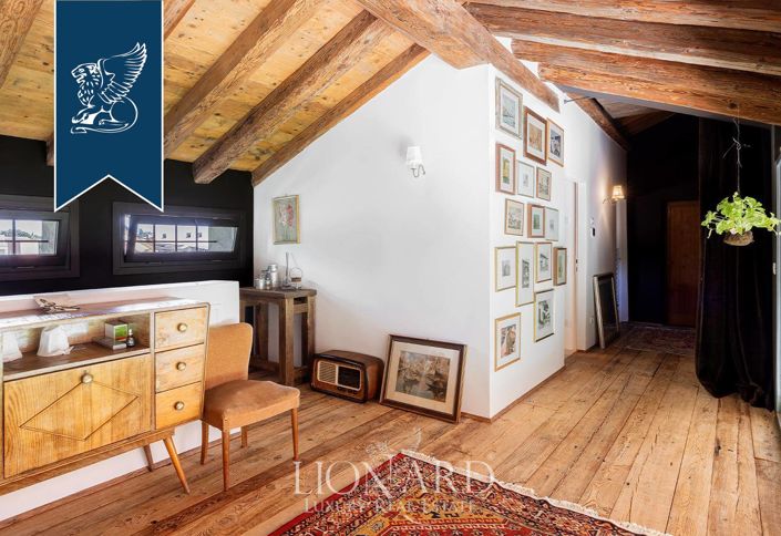 Image No.35-5 Bed Farmhouse for sale