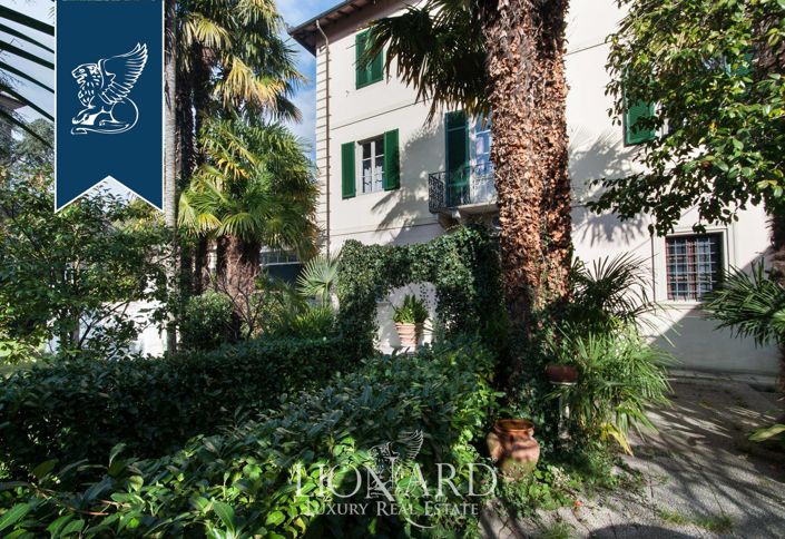 Image No.10-5 Bed Villa for sale