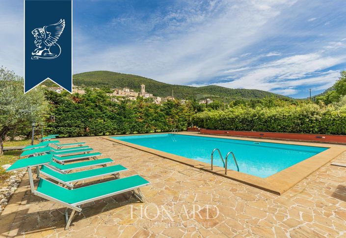 Image No.27-11 Bed Farmhouse for sale