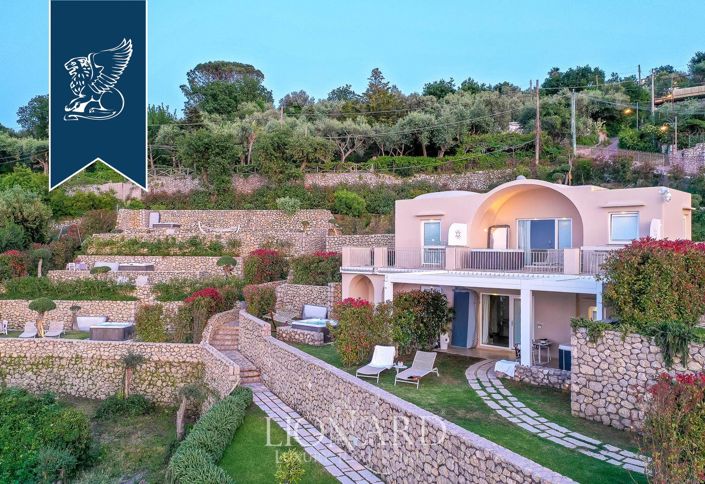 Image No.21-7 Bed Villa for sale