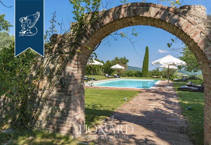 Image No.15-6 Bed Villa for sale