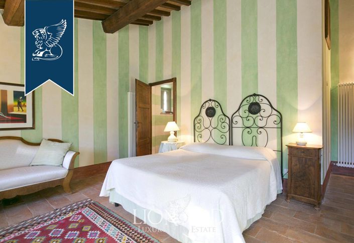 Image No.34-6 Bed Villa for sale