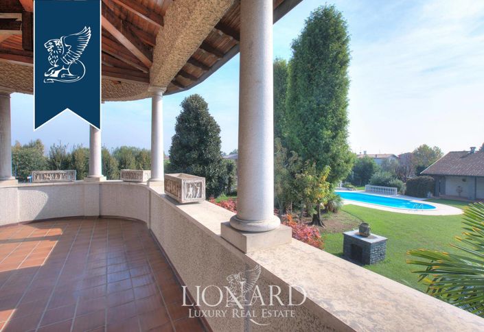 Image No.9-1 Bed Villa for sale