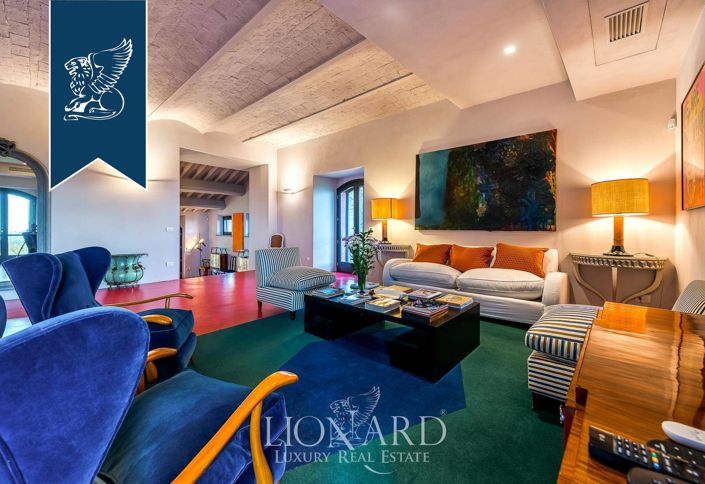 Image No.14-5 Bed Villa for sale