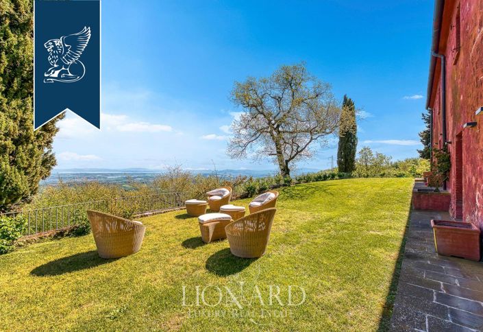 Image No.6-5 Bed Villa for sale