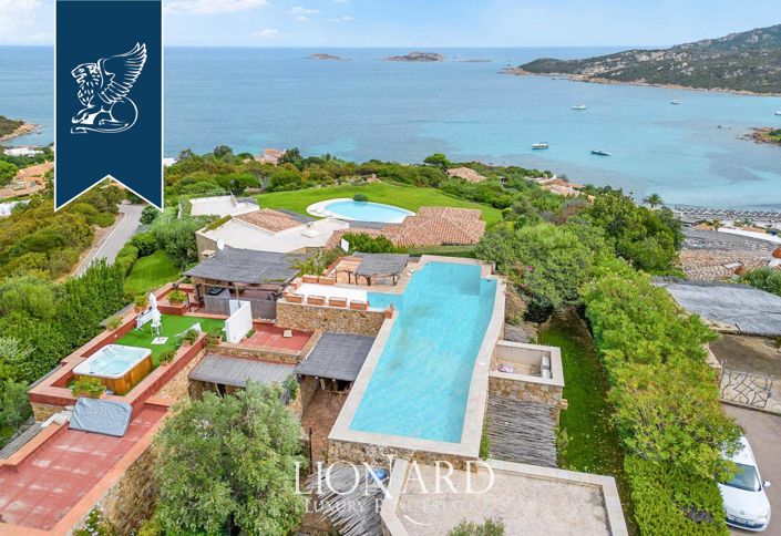 Image No.2-5 Bed Villa for sale