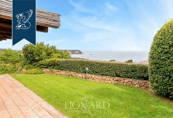 Image No.9-5 Bed Villa for sale