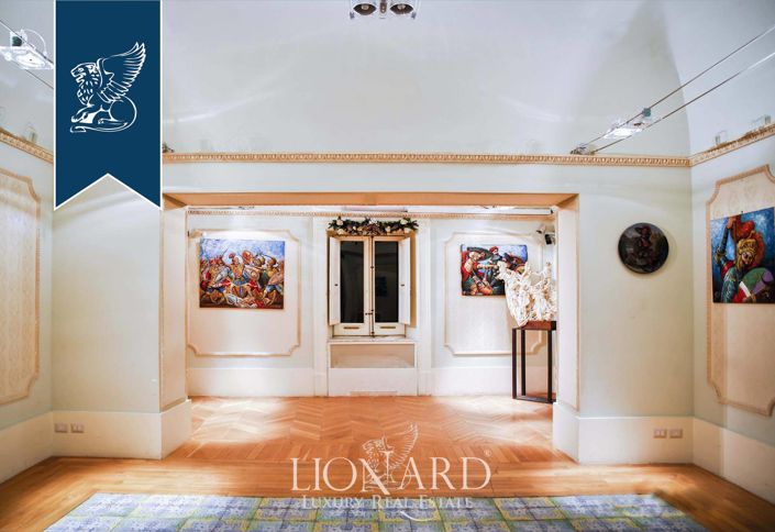 Image No.23-12 Bed Villa for sale