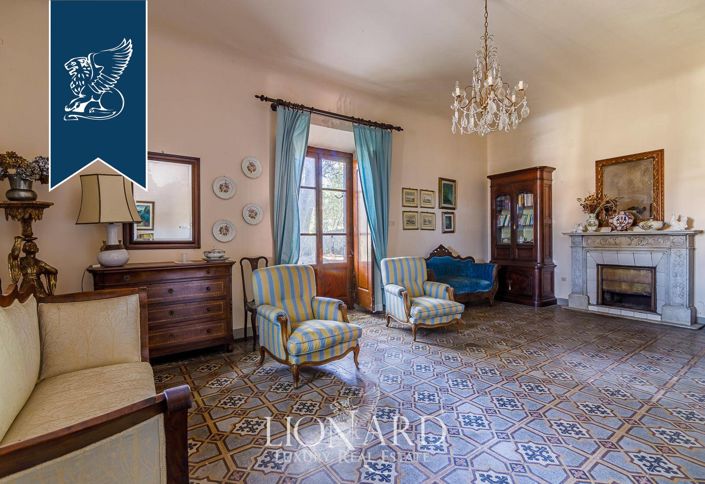 Image No.16-9 Bed Villa for sale