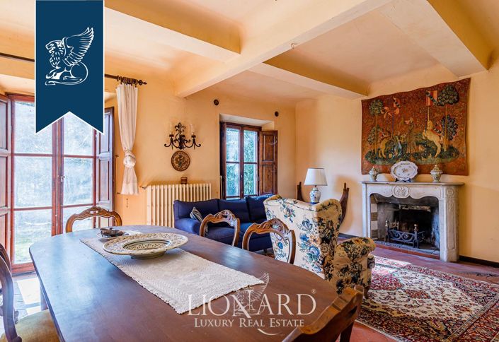 Image No.19-9 Bed Villa for sale