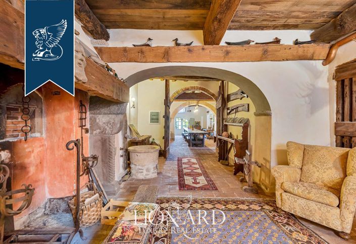 Image No.3-13 Bed Villa for sale