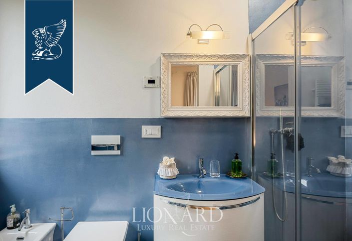 Image No.15-4 Bed Villa for sale