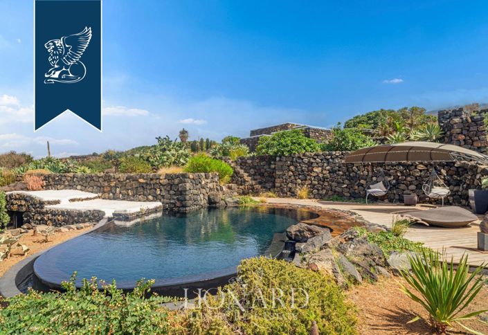 Image No.7-2 Bed Villa for sale