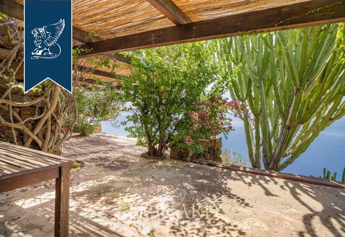 Image No.11-5 Bed Villa for sale