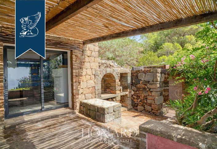 Image No.13-5 Bed Villa for sale